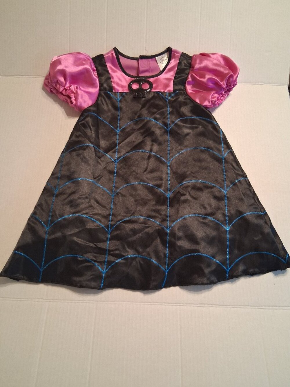 Vampirina Costume Size 2
